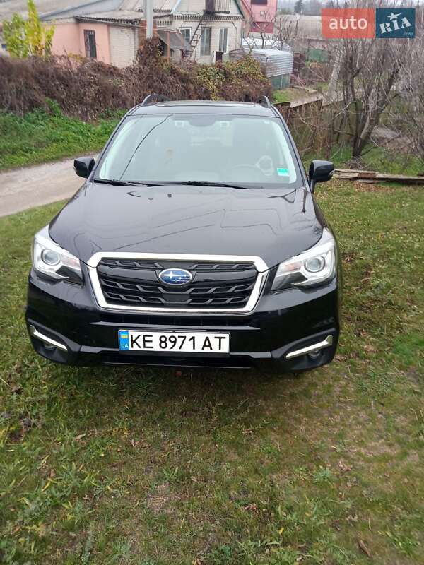 Позашляховик / Кросовер Subaru Forester 2018 в Дніпрі
