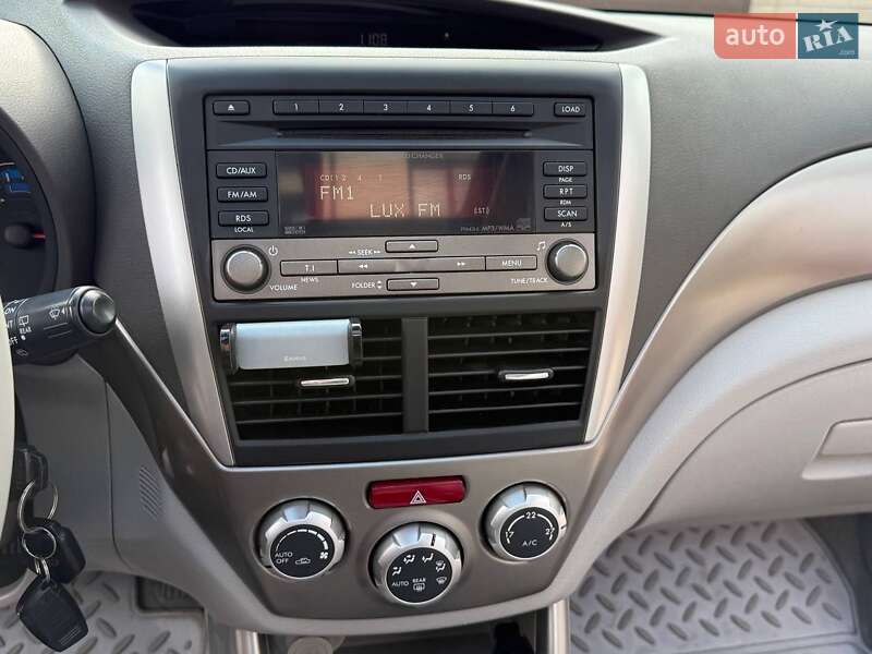 Внедорожник / Кроссовер Subaru Forester 2009 в Одессе