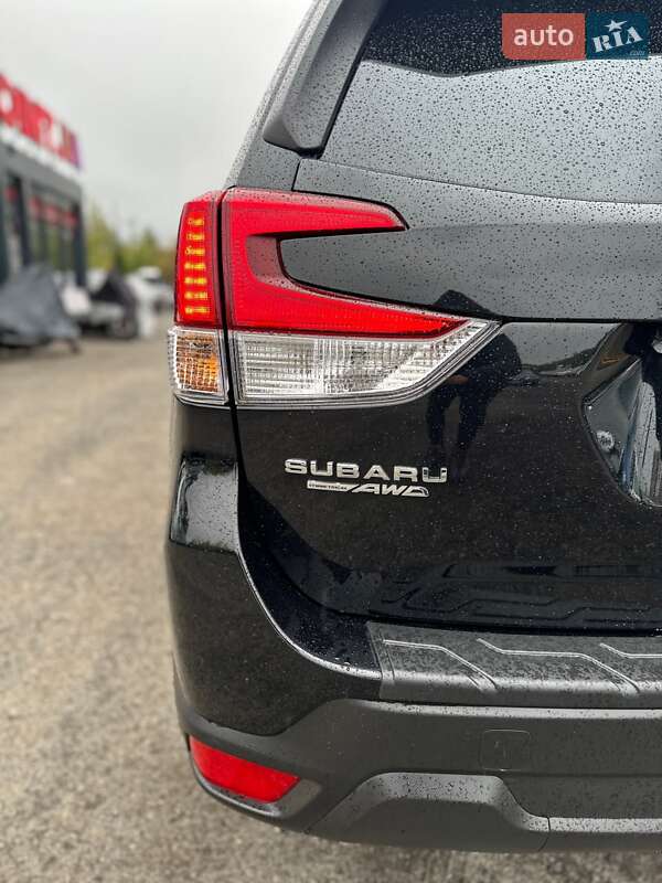 Внедорожник / Кроссовер Subaru Forester 2021 в Белогородке