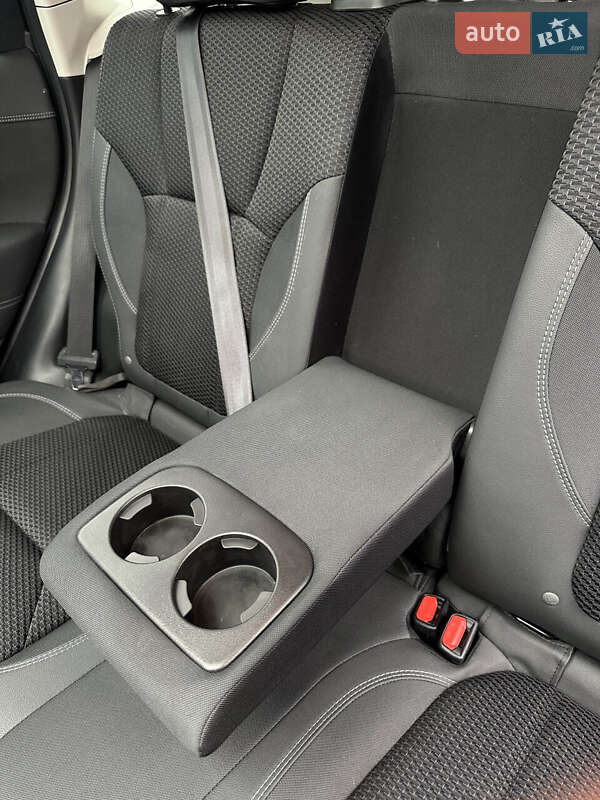 Внедорожник / Кроссовер Subaru Forester 2021 в Белогородке