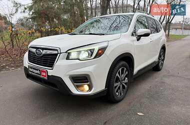 Позашляховик / Кросовер Subaru Forester 2018 в Києві