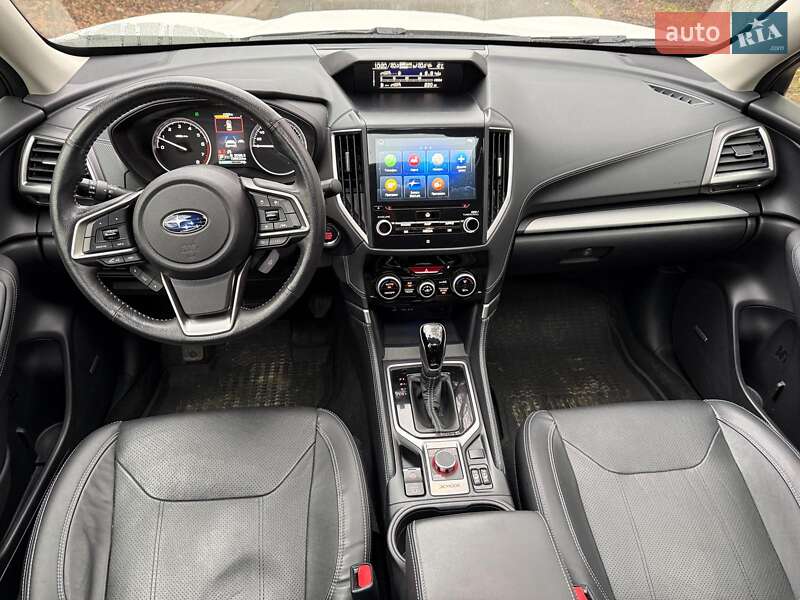 Позашляховик / Кросовер Subaru Forester 2018 в Києві