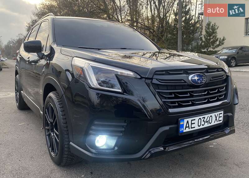 Позашляховик / Кросовер Subaru Forester 2018 в Дніпрі