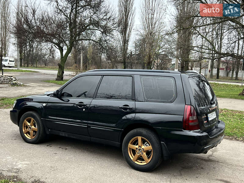 Внедорожник / Кроссовер Subaru Forester 2004 в Кременчуге