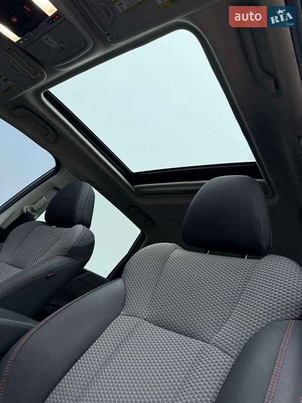 Позашляховик / Кросовер Subaru Forester 2020 в Києві