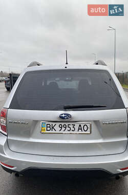 Внедорожник / Кроссовер Subaru Forester 2008 в Ровно