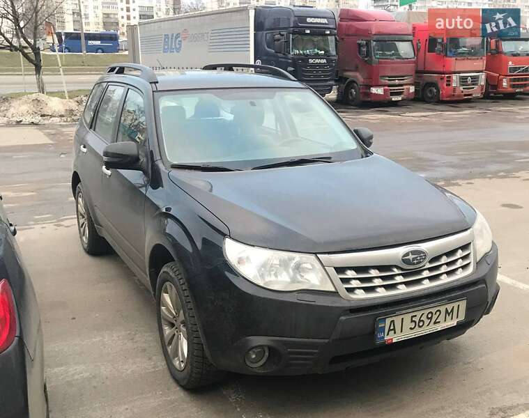 Subaru Forester 2011