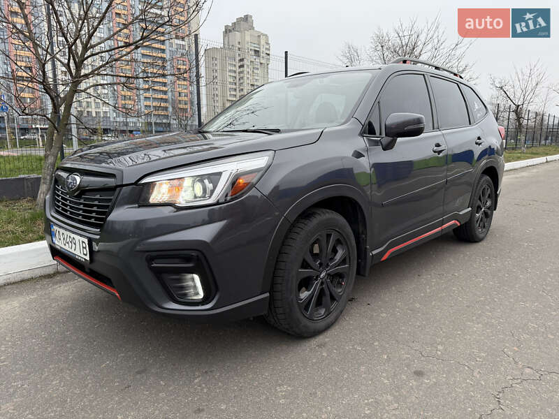 Внедорожник / Кроссовер Subaru Forester 2020 в Киеве