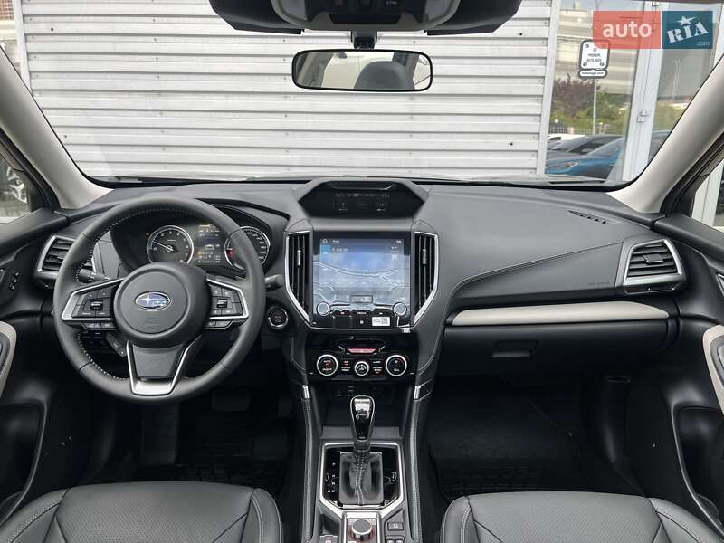 Внедорожник / Кроссовер Subaru Forester 2024 в Киеве