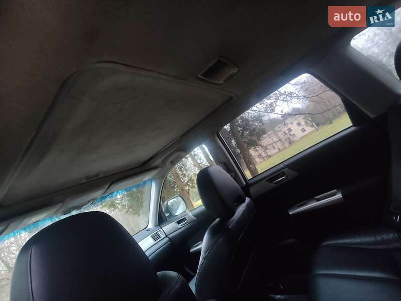 Внедорожник / Кроссовер Subaru Forester 2009 в Новояворовске