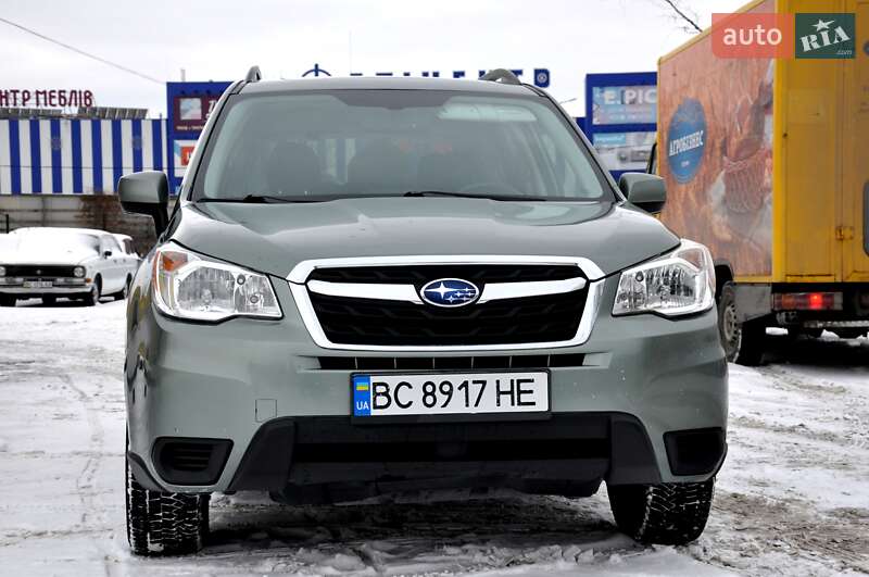 Внедорожник / Кроссовер Subaru Forester 2013 в Львове