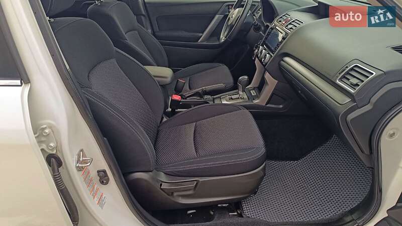 Внедорожник / Кроссовер Subaru Forester 2015 в Киеве фото 6 Внедорожник / Кроссовер Subaru Forester 2015 в Киеве