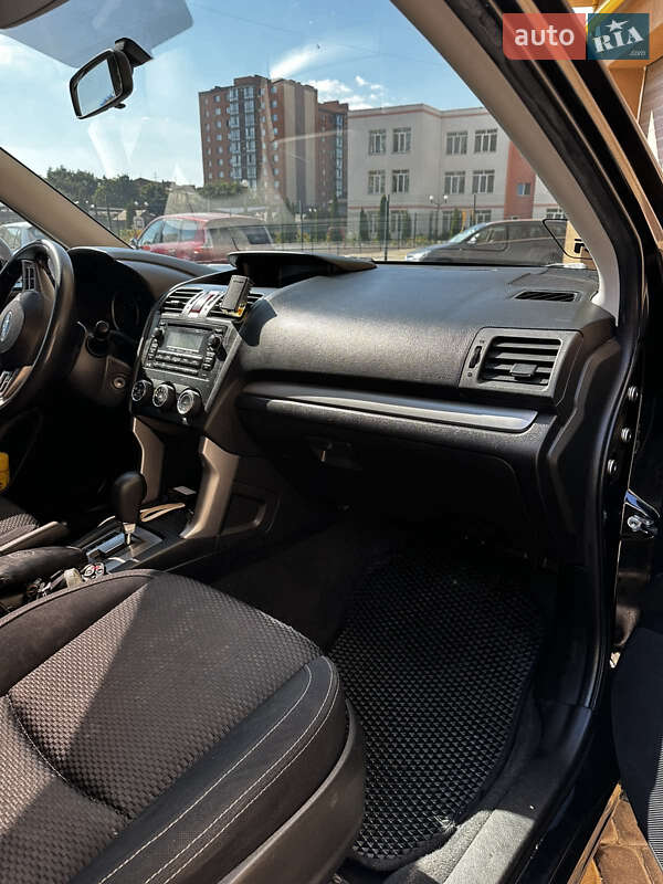 Внедорожник / Кроссовер Subaru Forester 2014 в Виннице