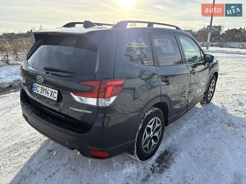 Внедорожник / Кроссовер Subaru Forester 2019 в Львове