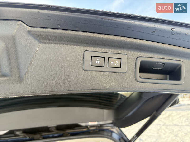 Внедорожник / Кроссовер Subaru Forester 2019 в Львове