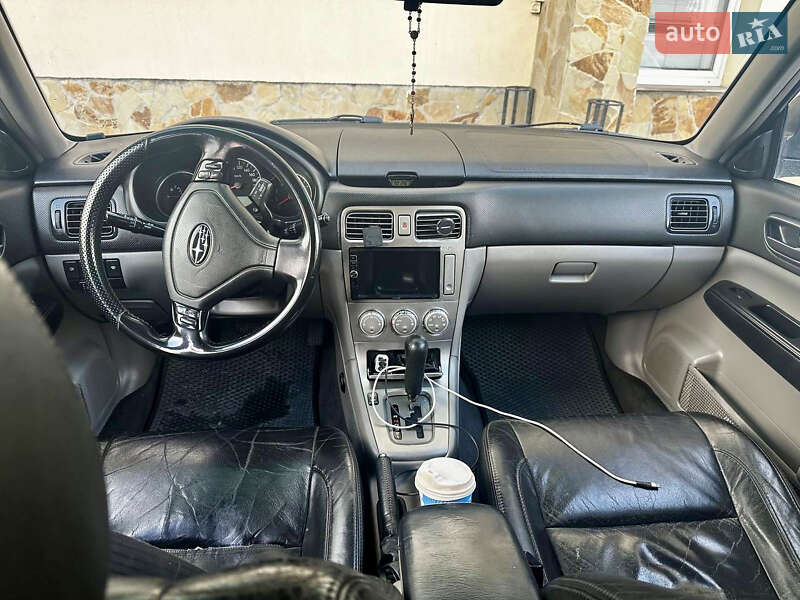 Внедорожник / Кроссовер Subaru Forester 2006 в Каменке