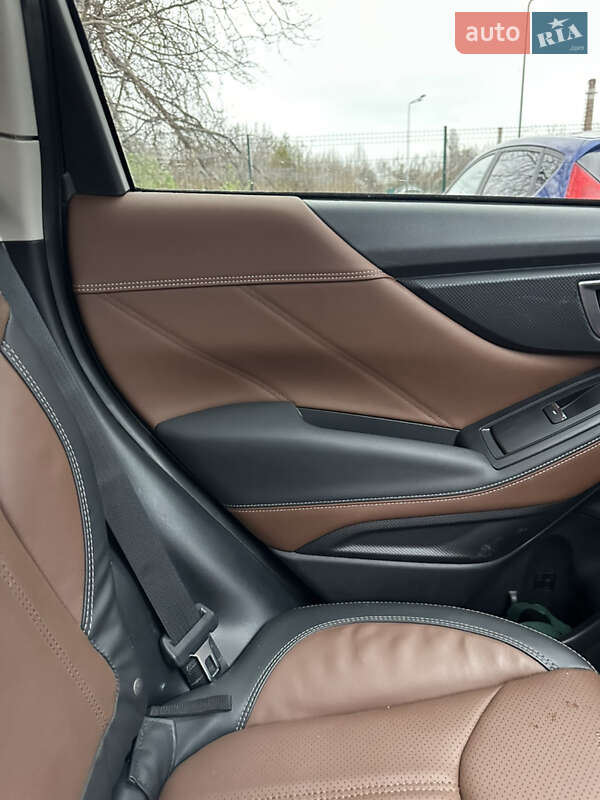 Внедорожник / Кроссовер Subaru Forester 2023 в Киеве