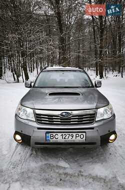 Позашляховик / Кросовер Subaru Forester 2008 в Львові