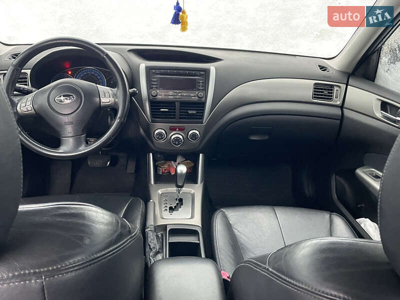 Позашляховик / Кросовер Subaru Forester 2008 в Києві