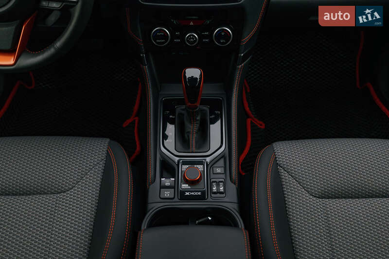 Внедорожник / Кроссовер Subaru Forester 2022 в Киеве