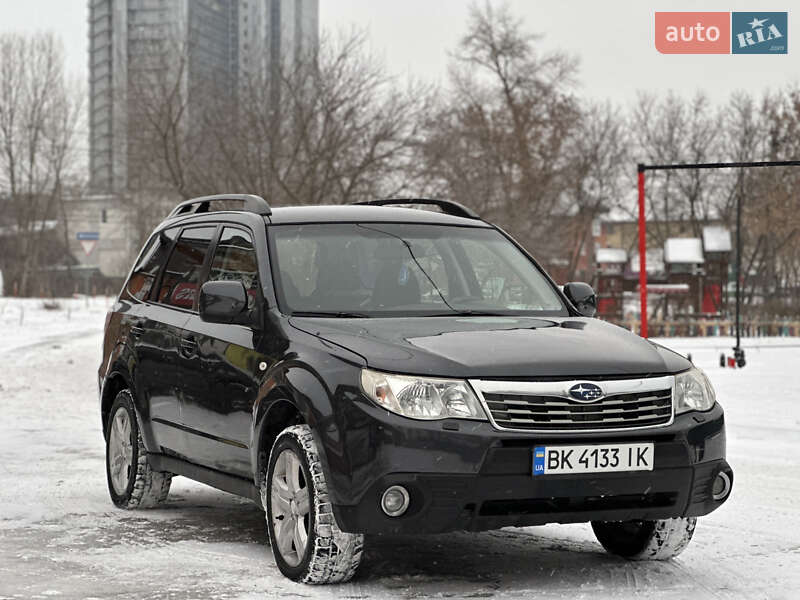 Внедорожник / Кроссовер Subaru Forester 2008 в Киеве