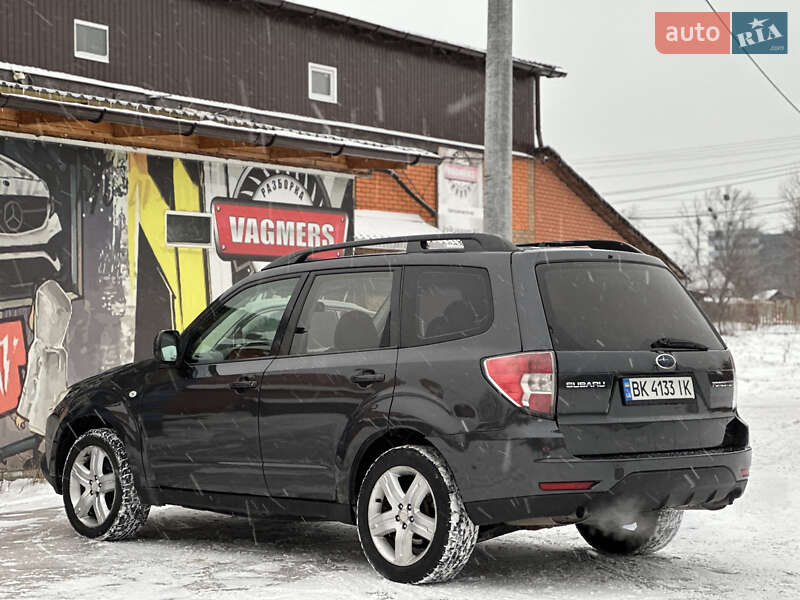 Внедорожник / Кроссовер Subaru Forester 2008 в Киеве