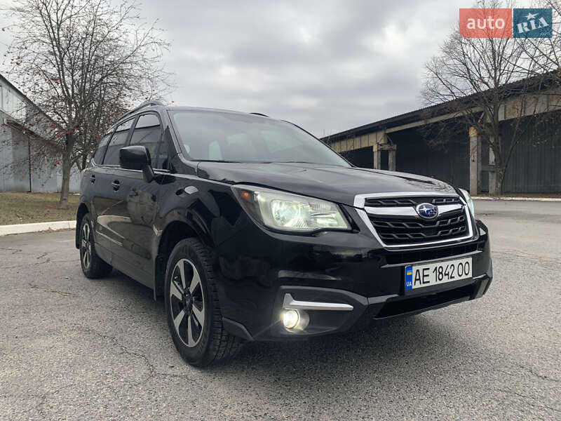 Внедорожник / Кроссовер Subaru Forester 2016 в Днепре