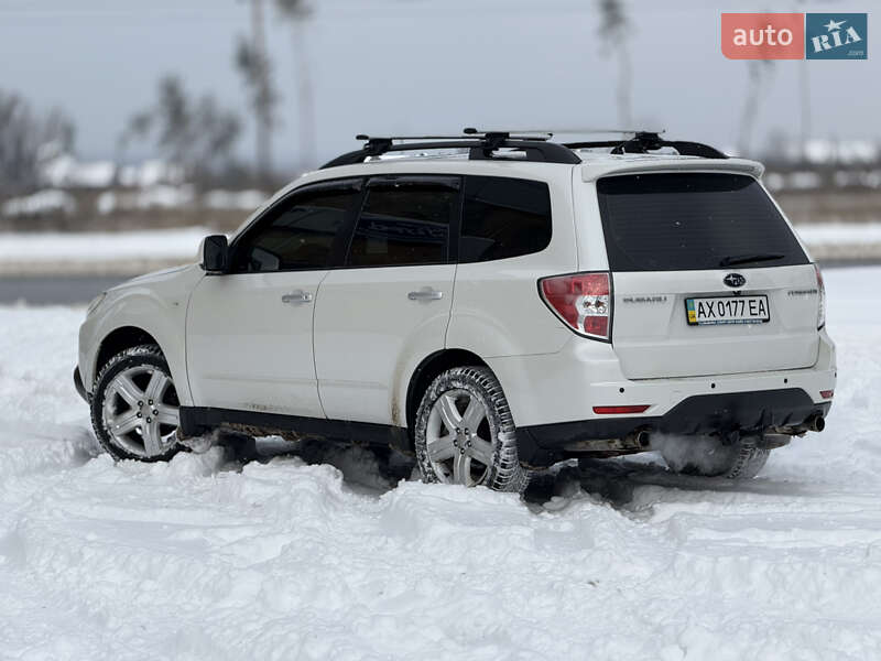 Внедорожник / Кроссовер Subaru Forester 2010 в Харькове