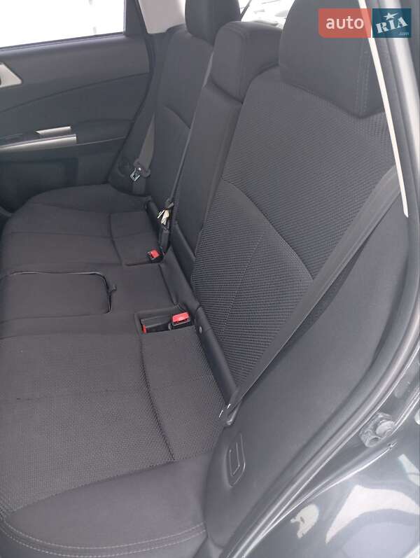 Внедорожник / Кроссовер Subaru Forester 2012 в Львове