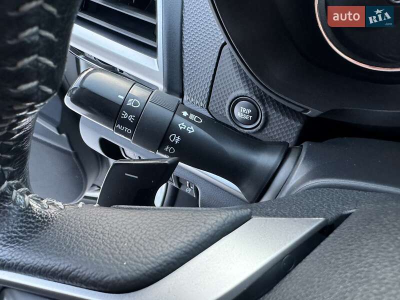 Внедорожник / Кроссовер Subaru Forester 2019 в Киеве