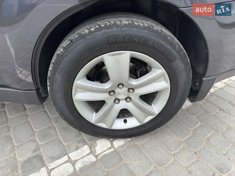 Внедорожник / Кроссовер Subaru Forester 2010 в Львове