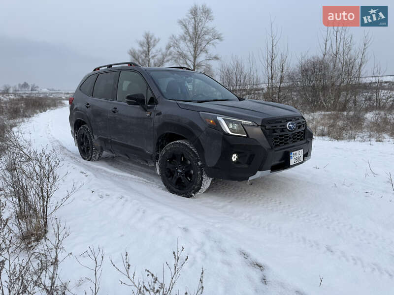 Внедорожник / Кроссовер Subaru Forester 2022 в Сумах
