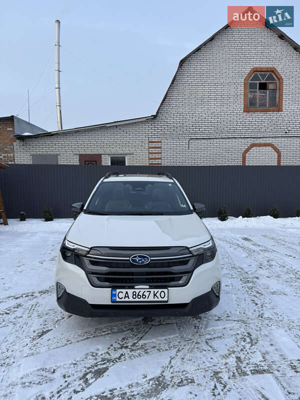 Внедорожник / Кроссовер Subaru Forester 2024 в Черкассах