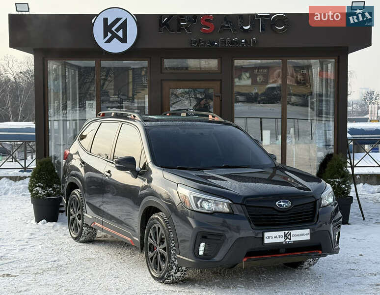 Внедорожник / Кроссовер Subaru Forester 2018 в Харькове