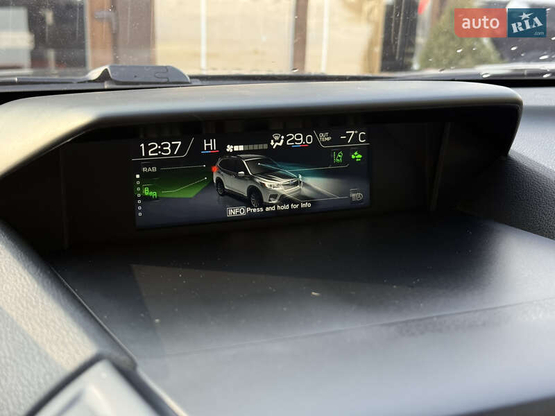 Внедорожник / Кроссовер Subaru Forester 2018 в Харькове