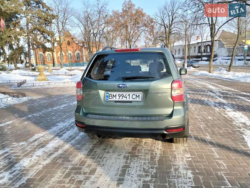 Внедорожник / Кроссовер Subaru Forester 2015 в Сумах