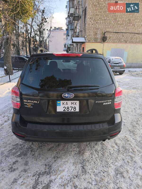 Внедорожник / Кроссовер Subaru Forester 2015 в Киеве