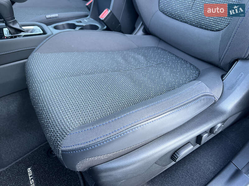 Внедорожник / Кроссовер Subaru Forester 2024 в Киеве