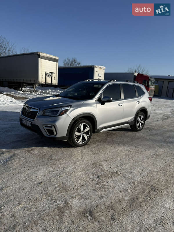 Внедорожник / Кроссовер Subaru Forester 2021 в Ровно