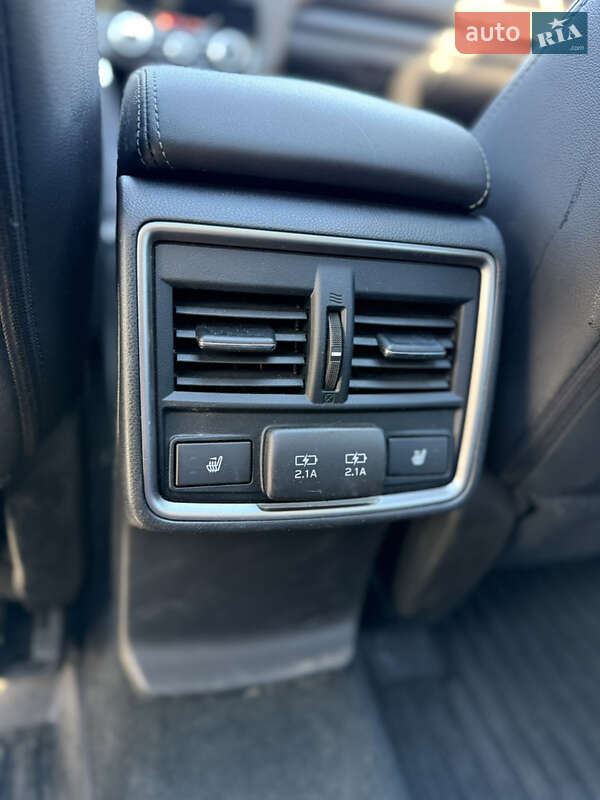 Внедорожник / Кроссовер Subaru Forester 2021 в Ровно