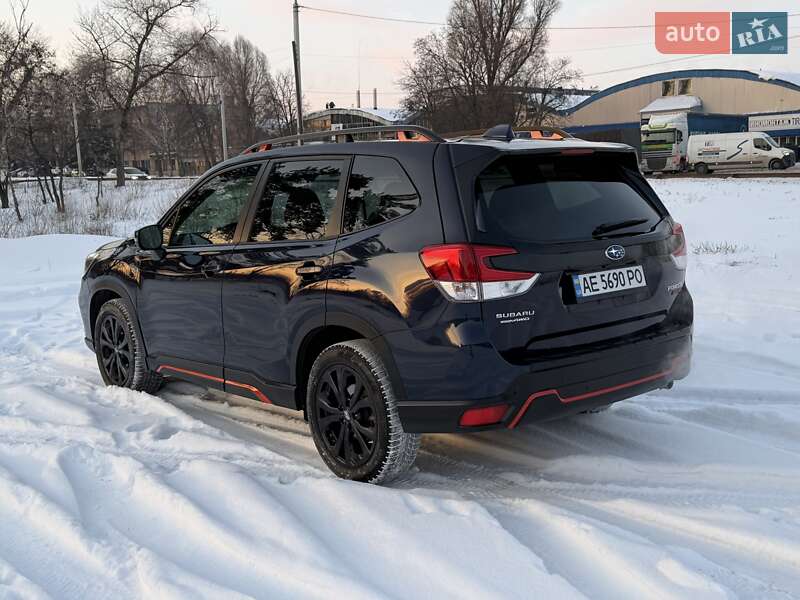 Внедорожник / Кроссовер Subaru Forester 2020 в Днепре