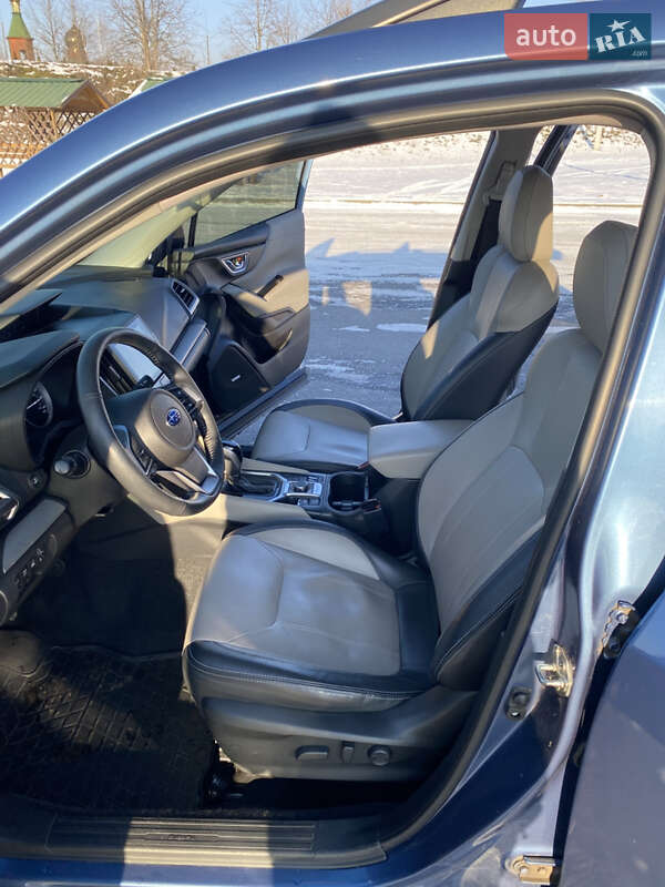 Позашляховик / Кросовер Subaru Forester 2018 в Полтаві