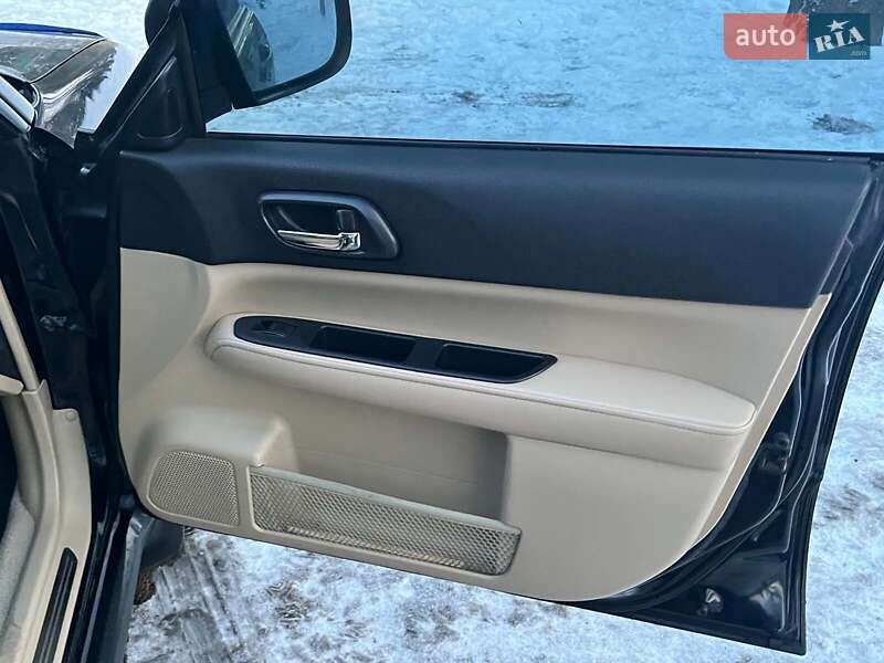 Позашляховик / Кросовер Subaru Forester 2006 в Києві