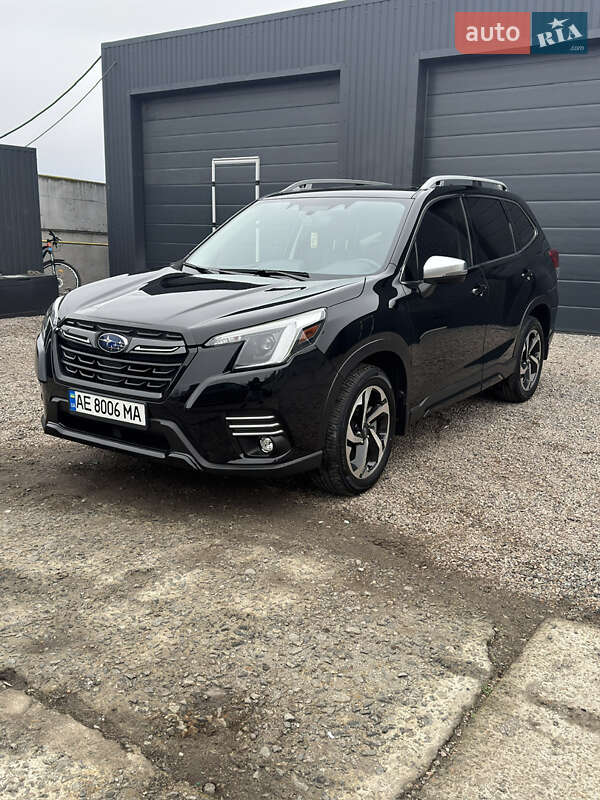 Внедорожник / Кроссовер Subaru Forester 2024 в Днепре