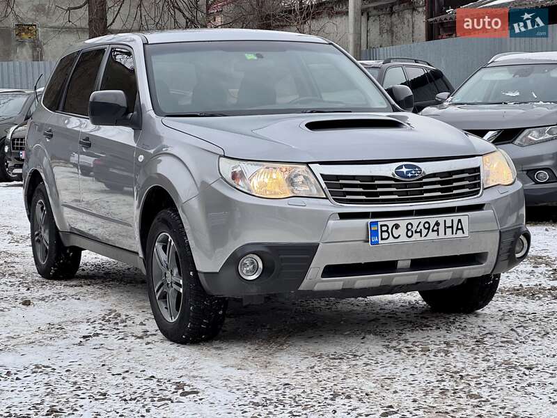 Subaru Forester 2010
