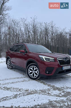 Внедорожник / Кроссовер Subaru Forester 2021 в Киеве