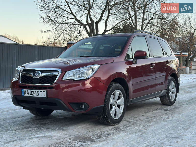 Внедорожник / Кроссовер Subaru Forester 2014 в Киеве