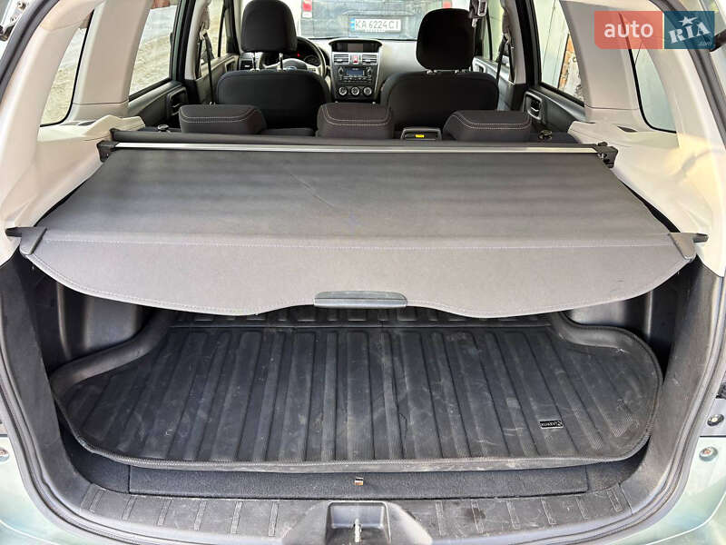 Позашляховик / Кросовер Subaru Forester 2014 в Києві