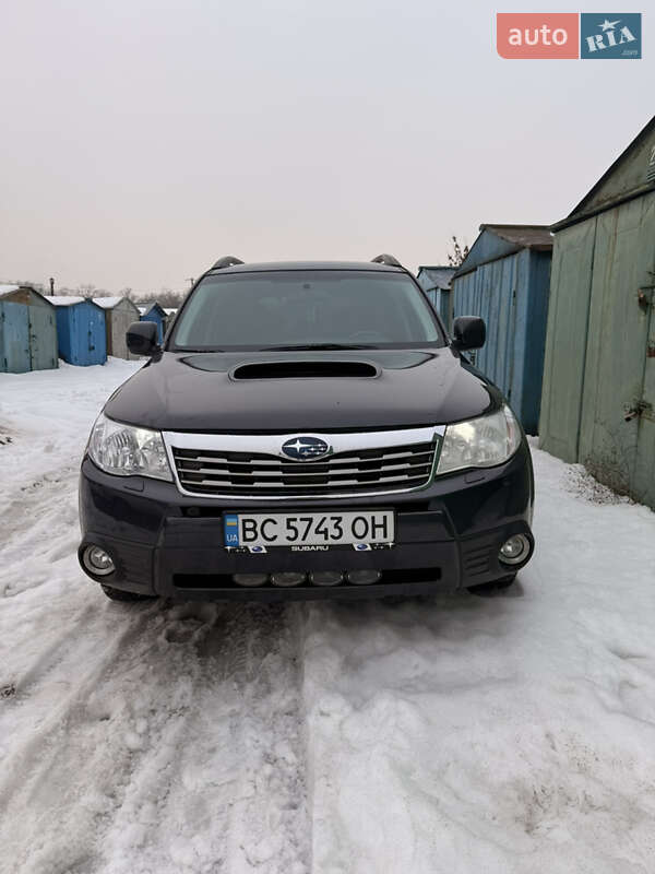 Внедорожник / Кроссовер Subaru Forester 2009 в Львове