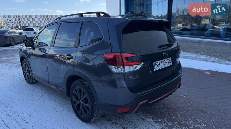 Внедорожник / Кроссовер Subaru Forester 2022 в Одессе